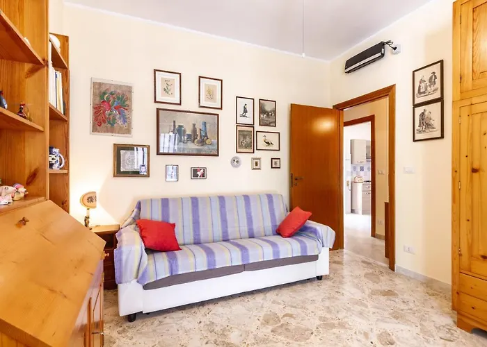 Guesthost - Bella Vista With Seaview Balcony أوترانتو