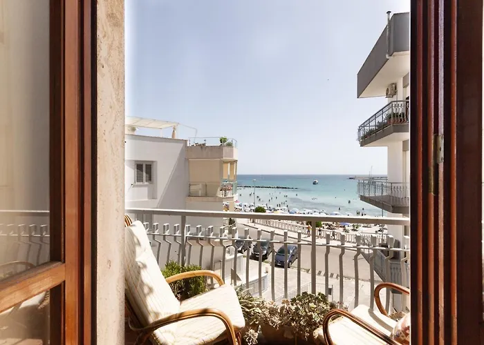 Guesthost - Bella Vista With Seaview Balcony شقة *