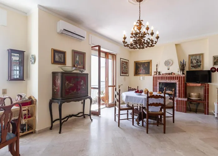 Guesthost - Bella Vista With Seaview Balcony * أوترانتو